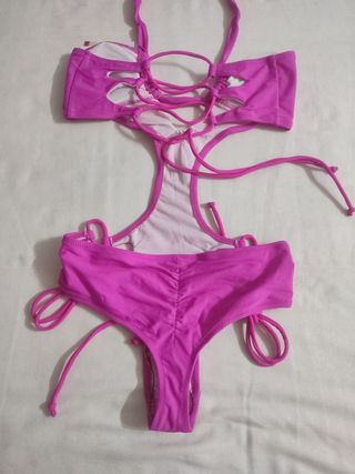 (D6) TRIKINI FUCSIA