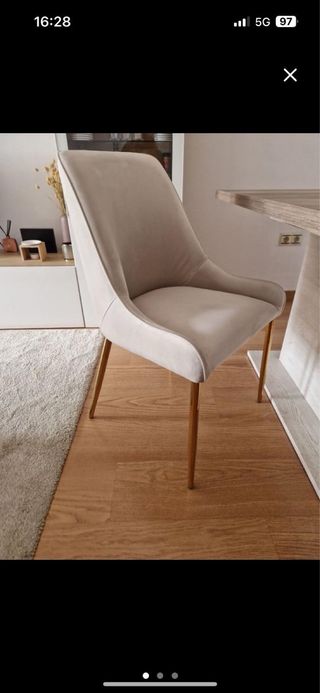 2 Sillas terciopelo beige-dorado