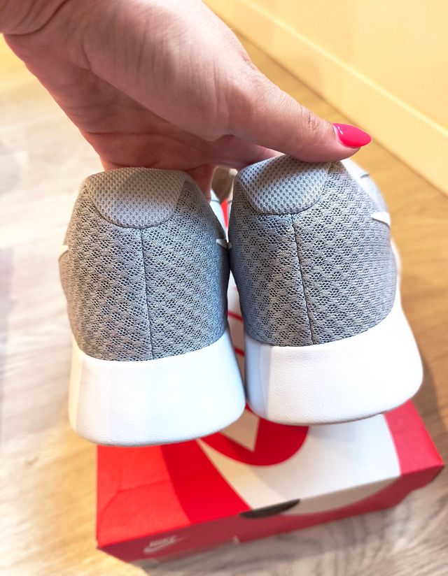 Zapatillas Nike grises - Running