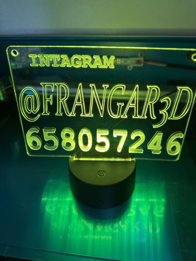 Diseños e impresiones 3D y corte láser.