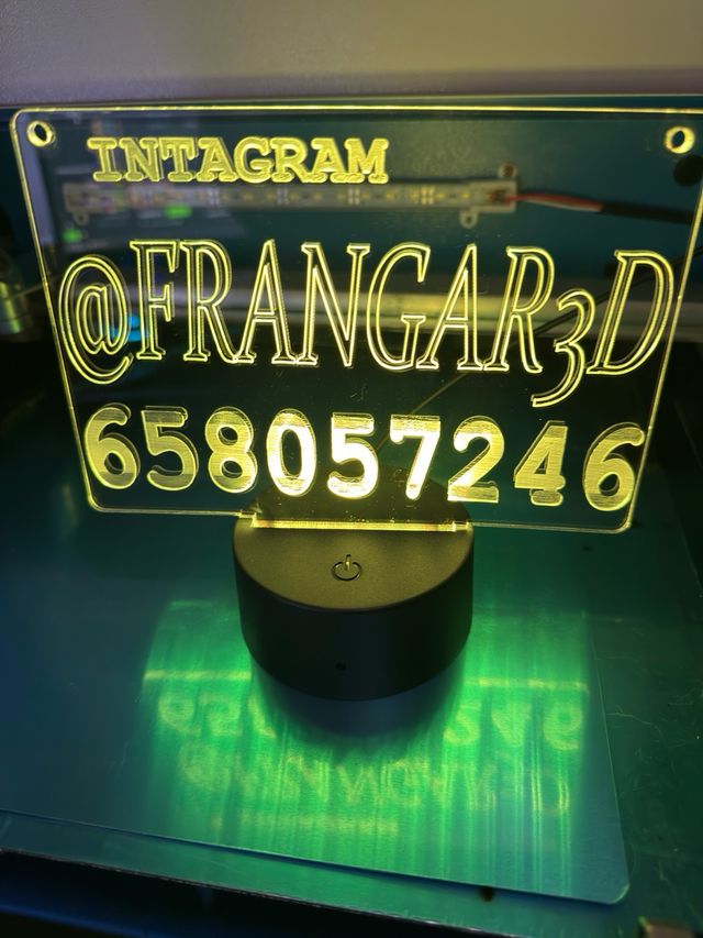 Diseños e impresiones 3D y corte láser.