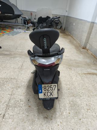 Honda Forza 125 - Scooter