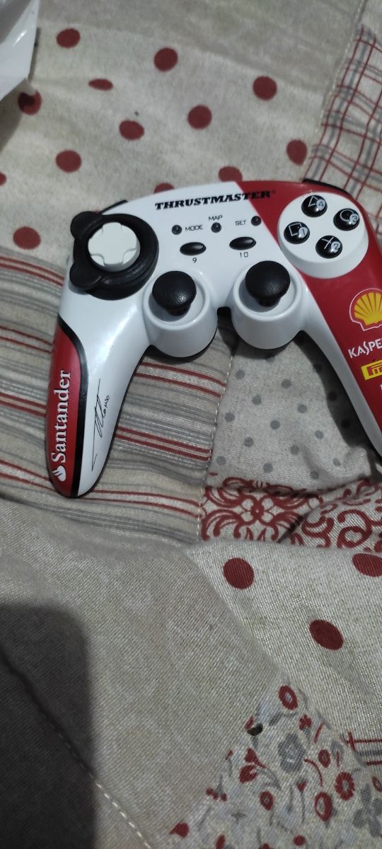 Mando Thrustmaster F1