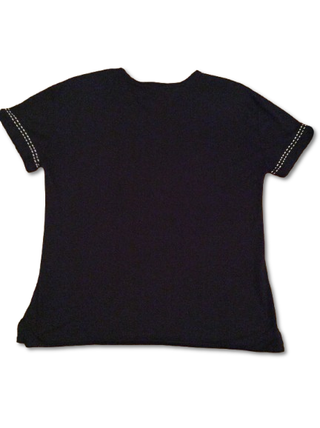 Camiseta negra c/bordados