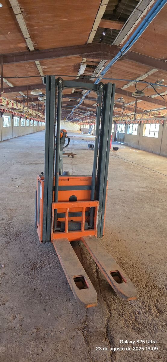 Apilador MIC GH 130 S - Económico y Funcional