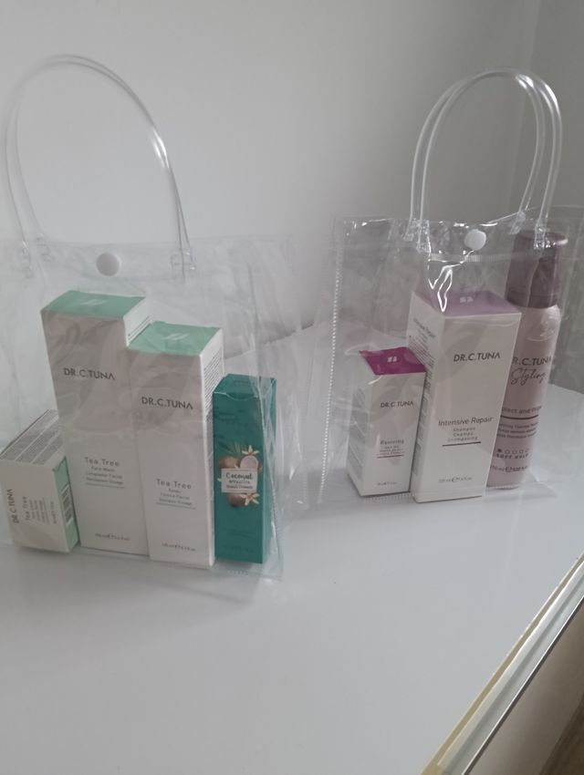 Pack DR.C.TUNA: Champú y más