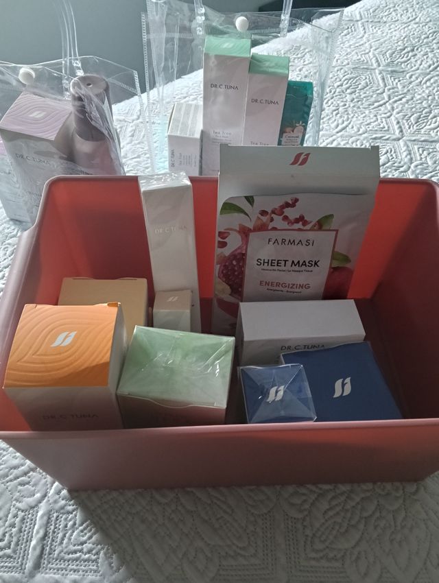 Pack DR.C.TUNA: Champú y más