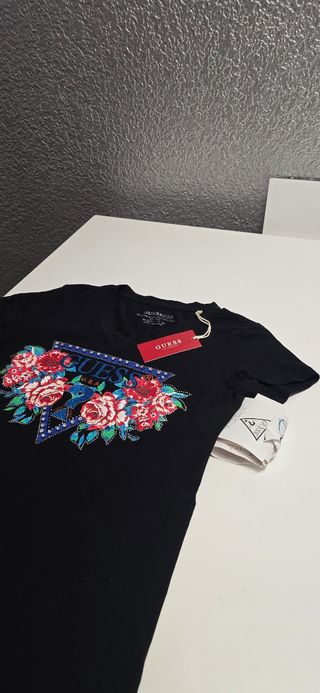 Camiseta Guess negra talla S