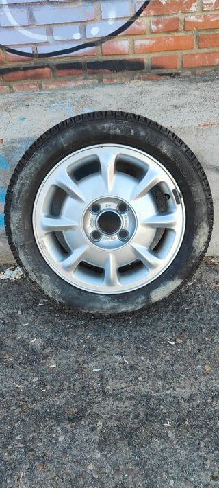 Llanta Ford Sierra XR4