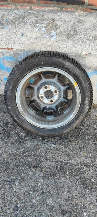 Llanta Ford Sierra XR4
