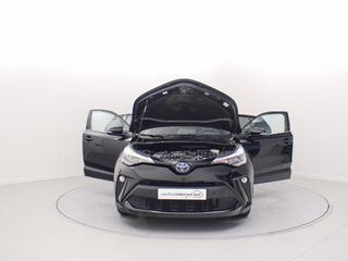 TOYOTA C-HR CH Toyota C-HR - MY22