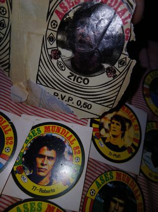 Cromos futbol antiguos ASES DEL MUNDIAL 82