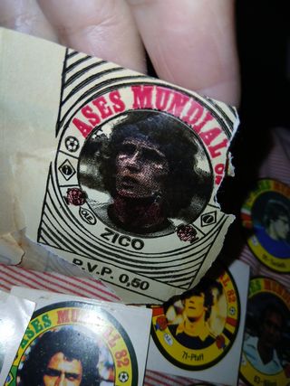Cromos futbol antiguos ASES DEL MUNDIAL 82