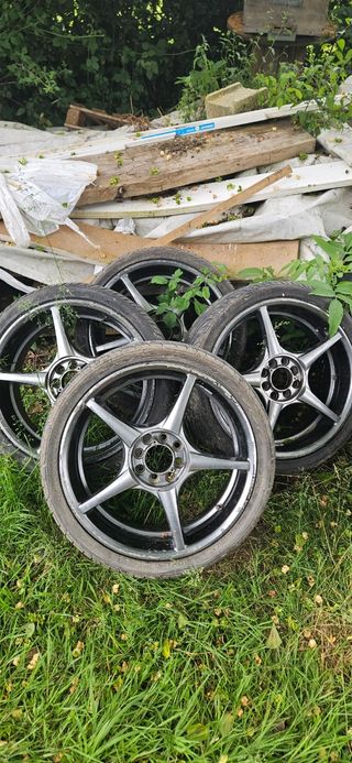 Llantas 17" - 4 unidades