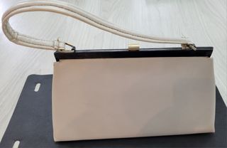 Bolso piel blanco y gris perla vintage