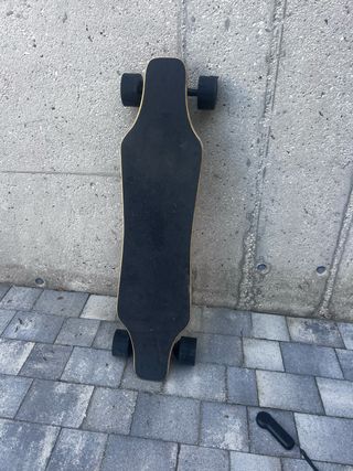 Longboard eléctrico