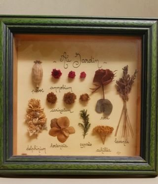 Cornice fiori secchi fatta a mano