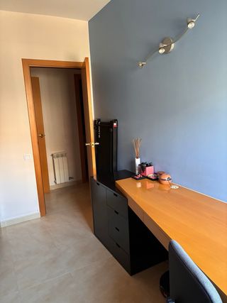 Piso 74m2 Manresa-Exterior