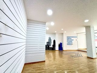 Local comercial en venta en Universidad en Ciudad Real