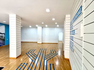 Local comercial en venta en Universidad en Ciudad Real