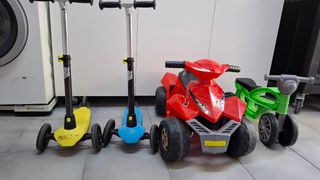Pack Moto eléctrica + 2 patinetes+ 1 correpasillos
