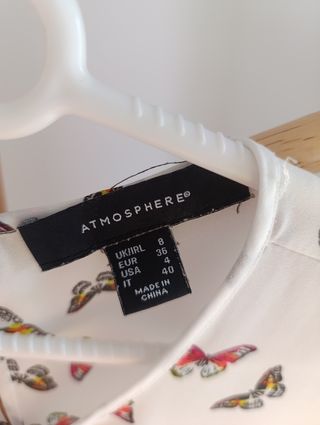 Blusa estampada mariposas