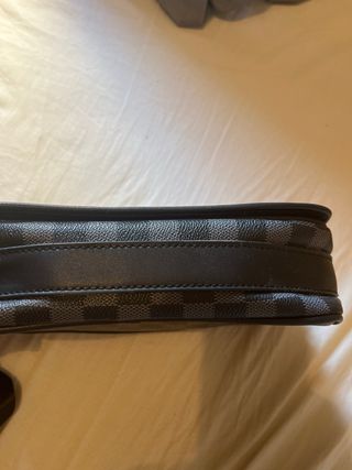 Bandolera Louis Vuitton Damier Graphite.