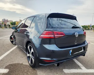 Volkswagen Golf 2014