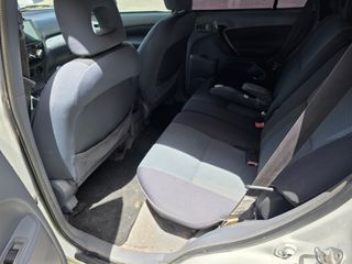 Toyota RAV4 2002