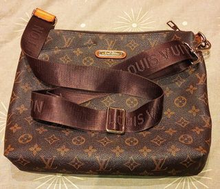 Bolso Louis Vuitton marrón