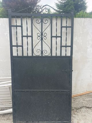 Puerta jardín metal - Negra