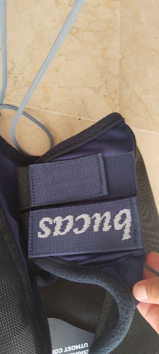 Máscara Bucas Buzz-Off Pro