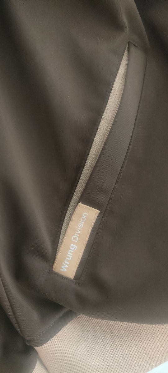 Cazadora chándal beige-marrón