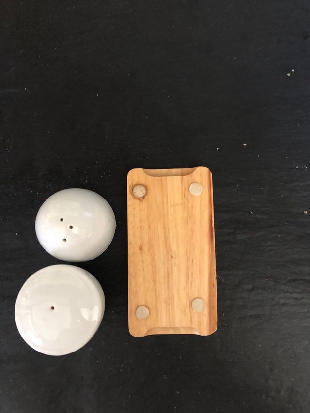 Set Sale & Pepe: Legno & Porcellana