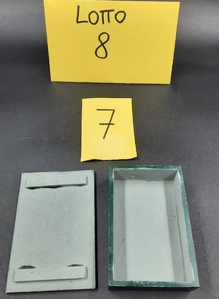 Scatola in pietra porta gioie con stelle alpine