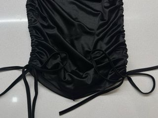 Vestito nero aderente elasticizzato midi estivo 