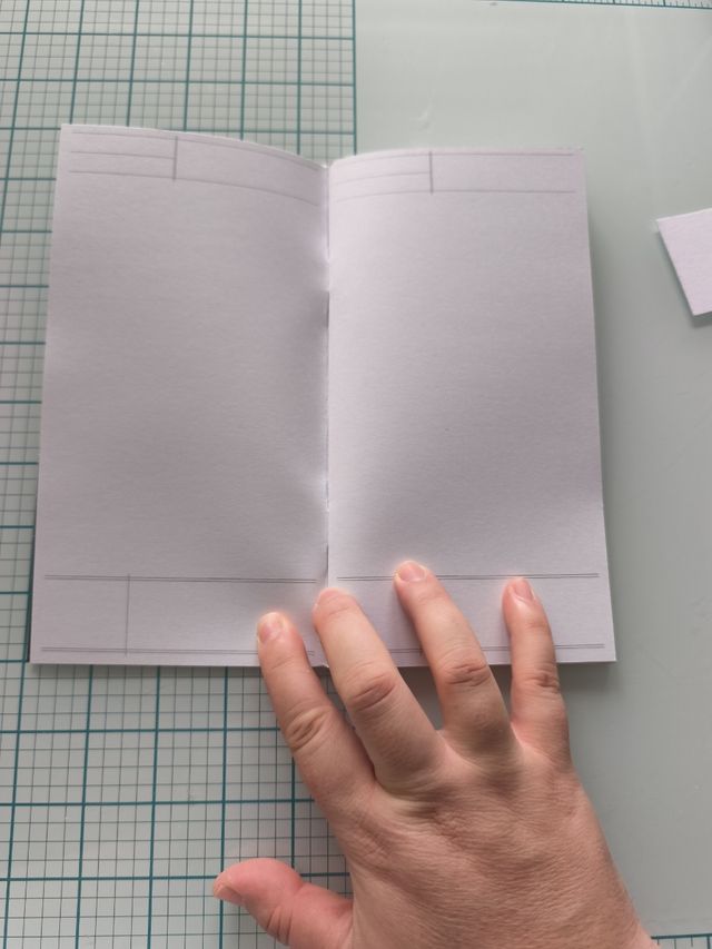 Cuaderno negro Midori - lora bailora