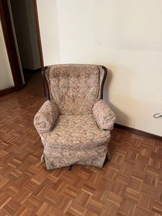 Sillón vintage de madera