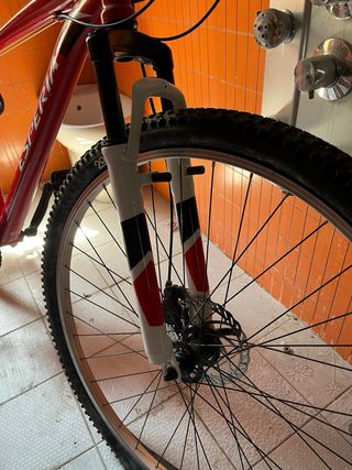 Bicicleta montaña Esperia roja