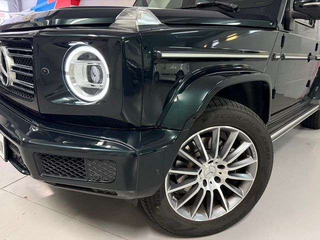 Mercedes-Benz G500 V8 422Cv