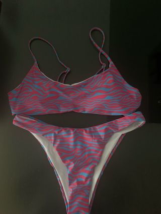 2 Bikini 