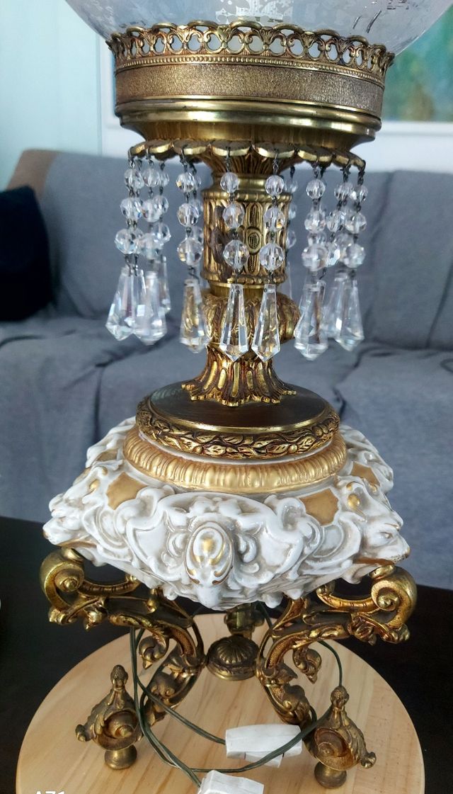 Lámpara mesa bronce porcelana