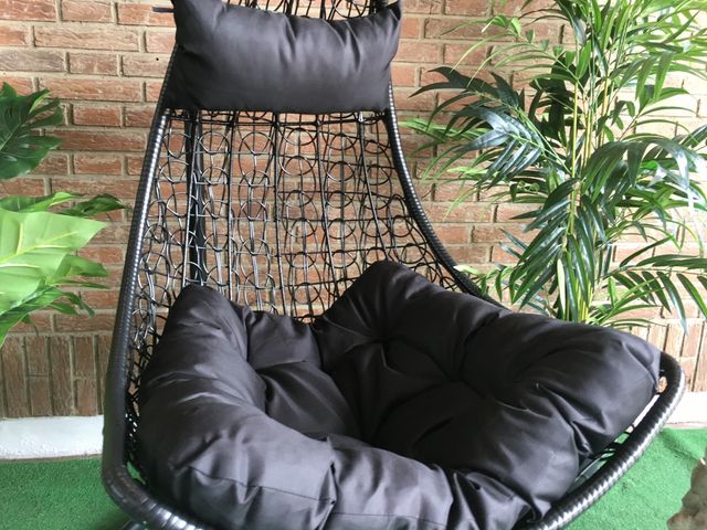 Silla Colgante Mecedora Once. Muebles de Jardin