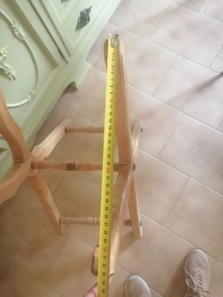 Supporto in legno per botte