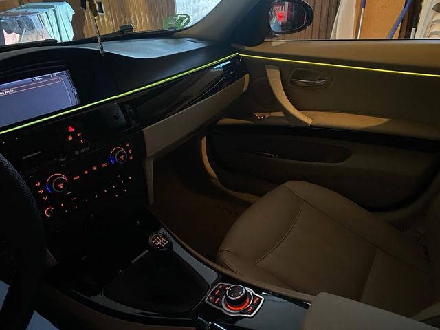 BMW Serie 3 e90 325i 2009