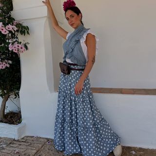 Conjunto flamenco lunares azul falda y piquillo