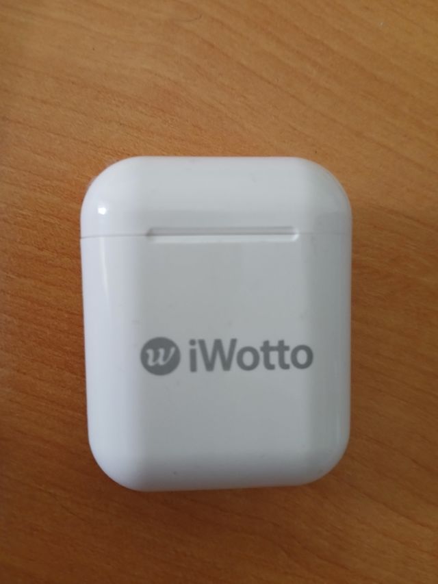 Auriculares inalámbricos iWotto