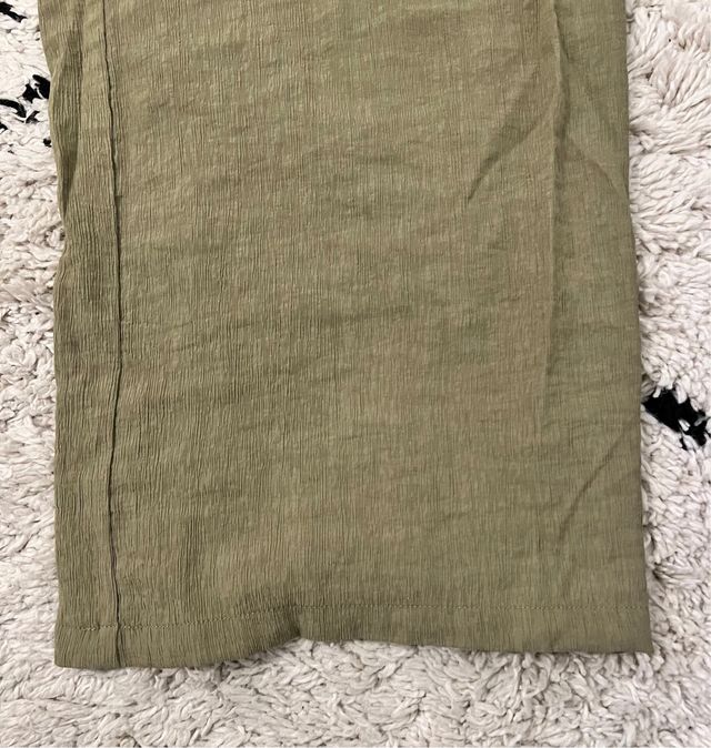 Pantalones fluidos Zara - Verde oliva