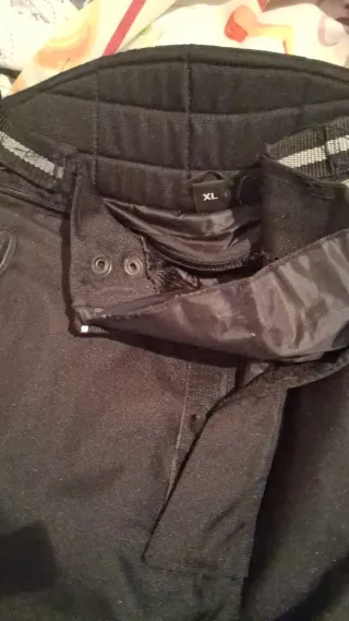 Chaquetas y Pantalones de Moto L y XL,de hombres