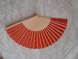 2 Abanicos: Rojo y Verde